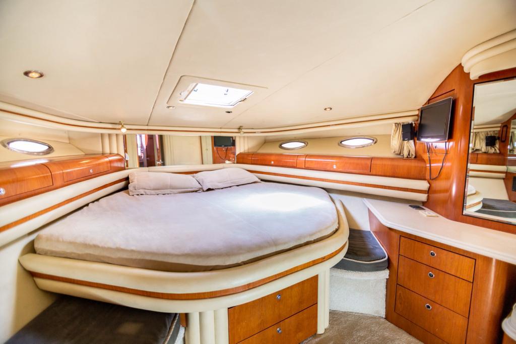 Yates de lujo en Cartagena | Alquiler exclusivo 33 Yate navegando en Cartagena