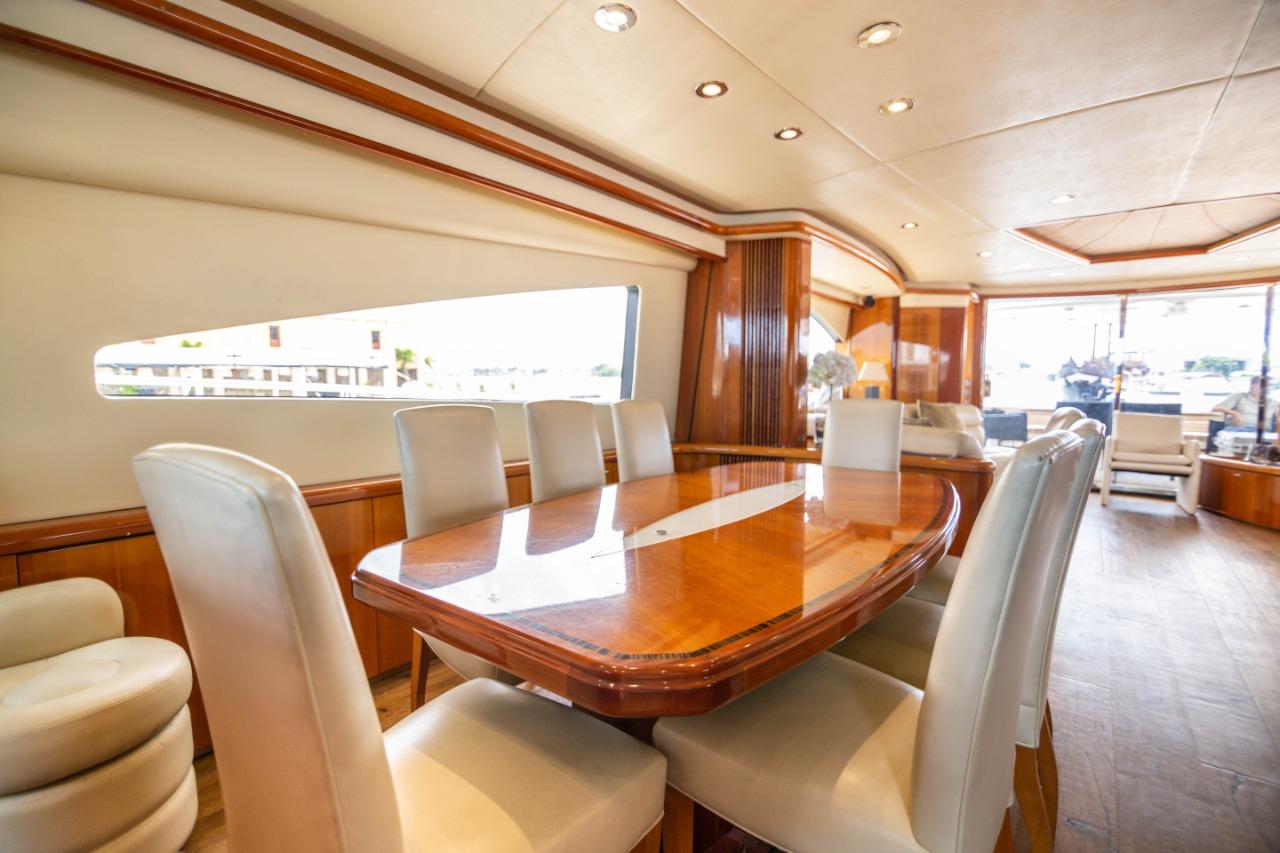 Yates de lujo en Cartagena | Alquiler exclusivo 51 Luxuries Homes yates para eventos especiales