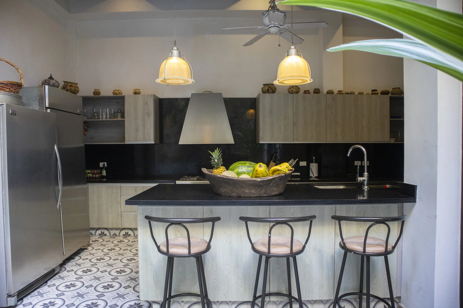 Cattleya 1 cocina-equipada-casa-cattleya-cartagena